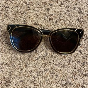 Tory Burch black and gold sunglasses